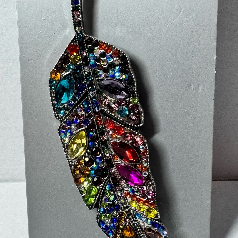Metal Gallery Multicolor Feather Brooch Sparkly Rhinestones New - Picture 2 of 2